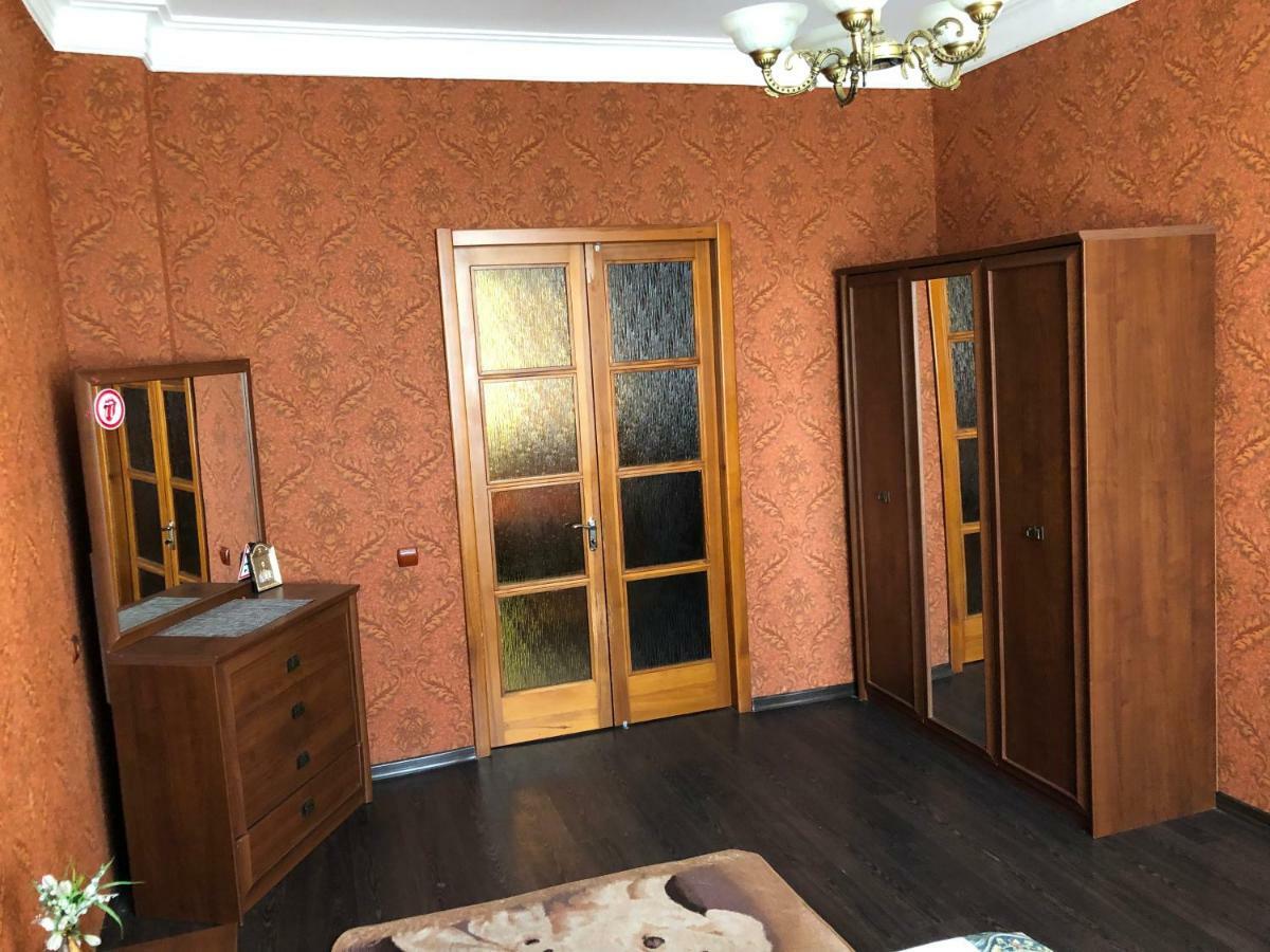 דנייפרופטרובסק Apartment in the city centre מראה חיצוני תמונה