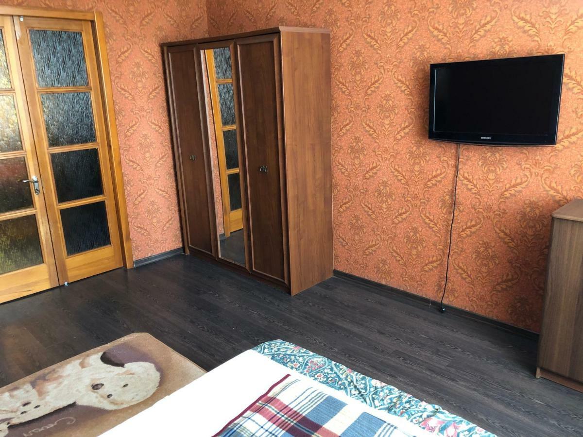 דנייפרופטרובסק Apartment in the city centre מראה חיצוני תמונה